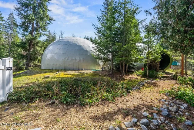 $650,000 | 123 East Mountain View Road, Clark Fork, ID 83811