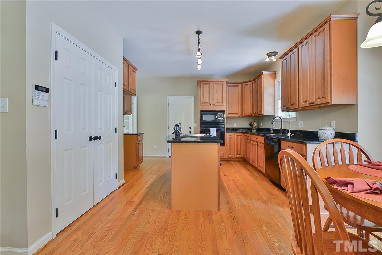 6304 Kent Cove Raleigh, NC 27617 - Photo 6 of 21 Gallery Image 6