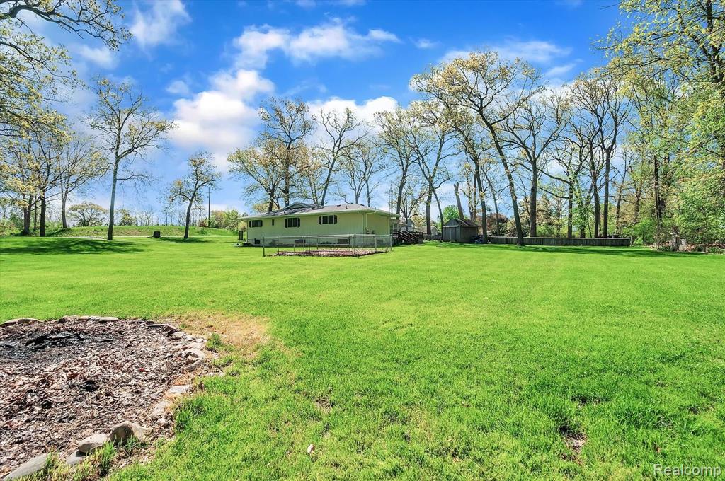 1450 Chilson Road Howell, MI 48843 - Photo 48 of 49