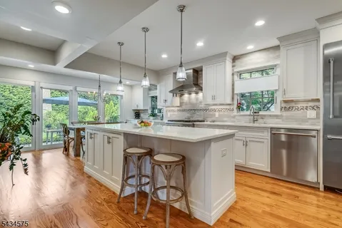 $1,885,000 | 35 Woodland Road, Short Hills, NJ 07078