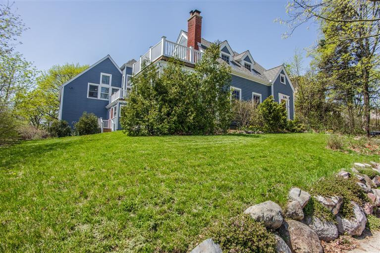 823 Spring Street Ann Arbor, MI 48103 - Photo 4 of 41 Photo 4