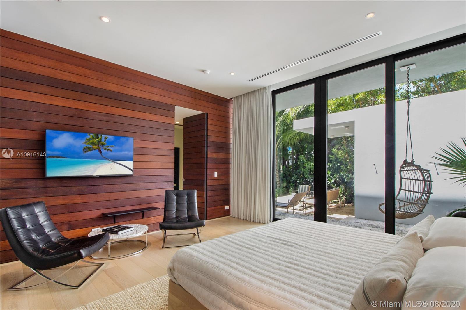 2300 Sunset Drive Miami Beach, FL 33140 - Photo 23 of 52