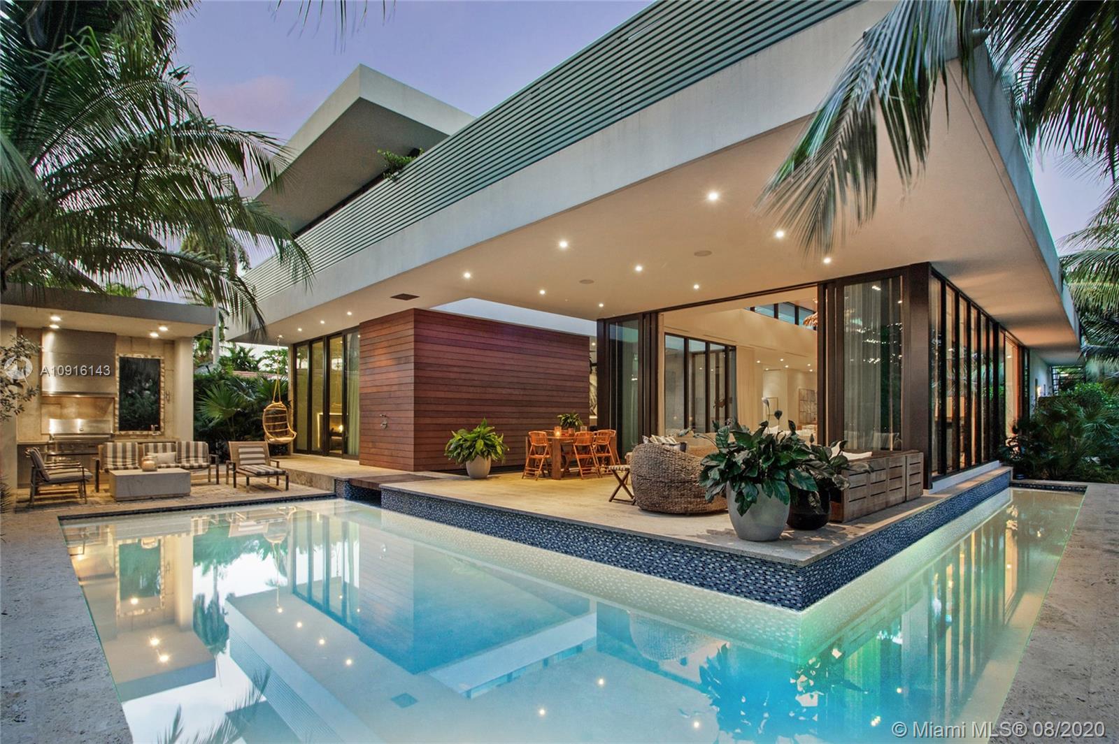 2300 Sunset Drive Miami Beach, FL 33140 - Photo 47 of 52