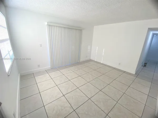 $2,195 | 850 Southwest 74th Terrace, Unit 1, North Lauderdale, FL 33068