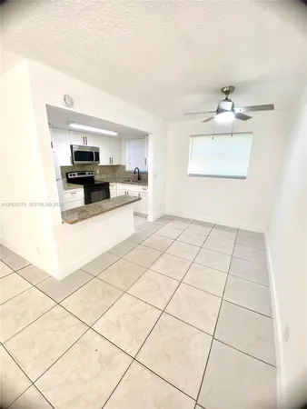 $2,195 | 850 Southwest 74th Terrace, Unit 1, North Lauderdale, FL 33068