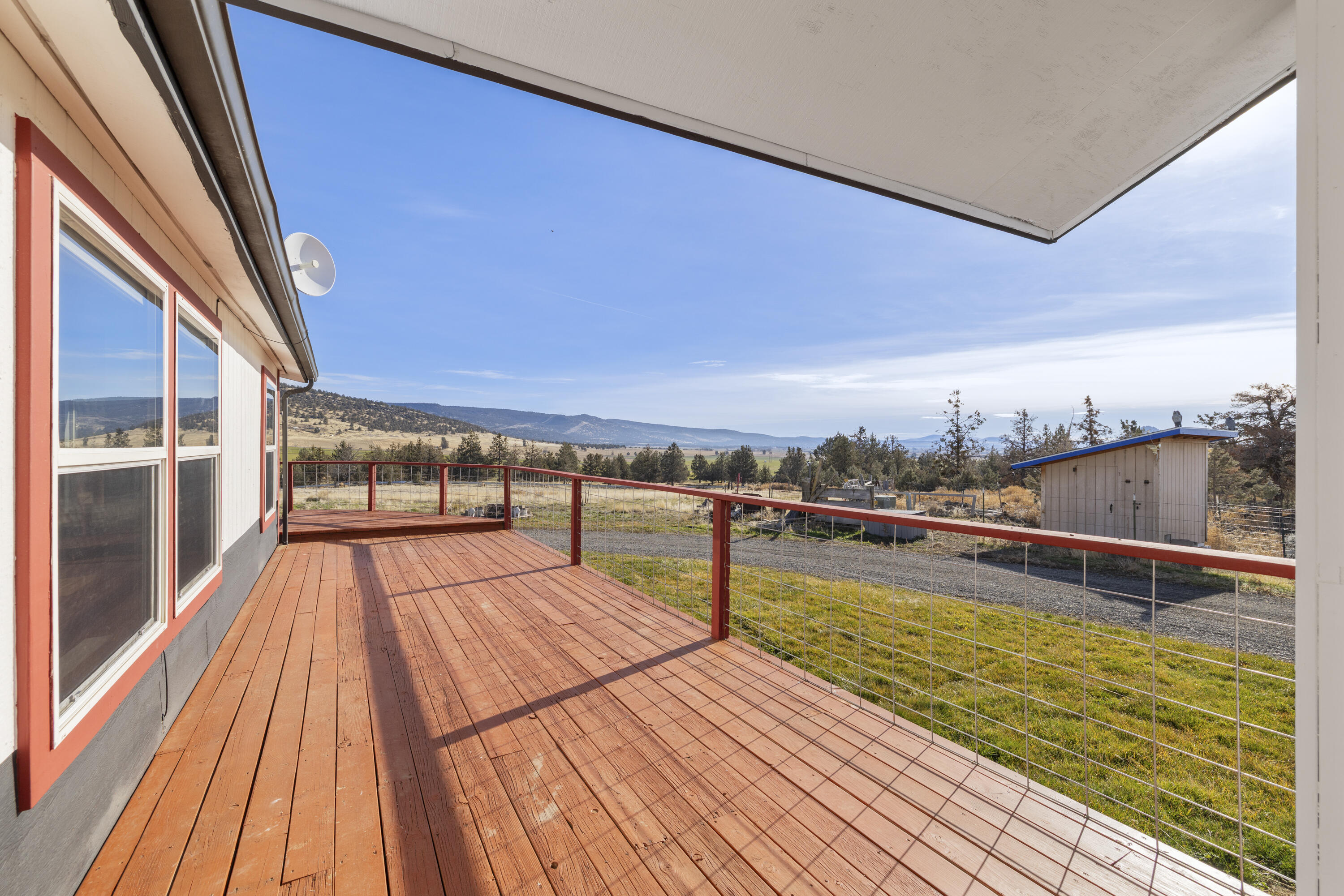 17465 Harpold Road Malin, OR 97632 - Photo 11 of 122 Deck