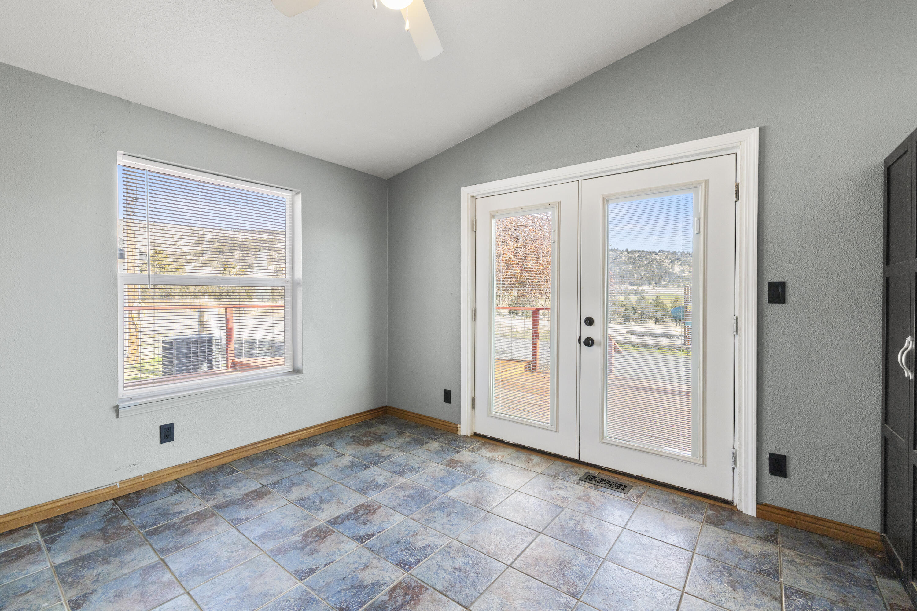 17465 Harpold Road Malin, OR 97632 - Photo 44 of 122 Dining