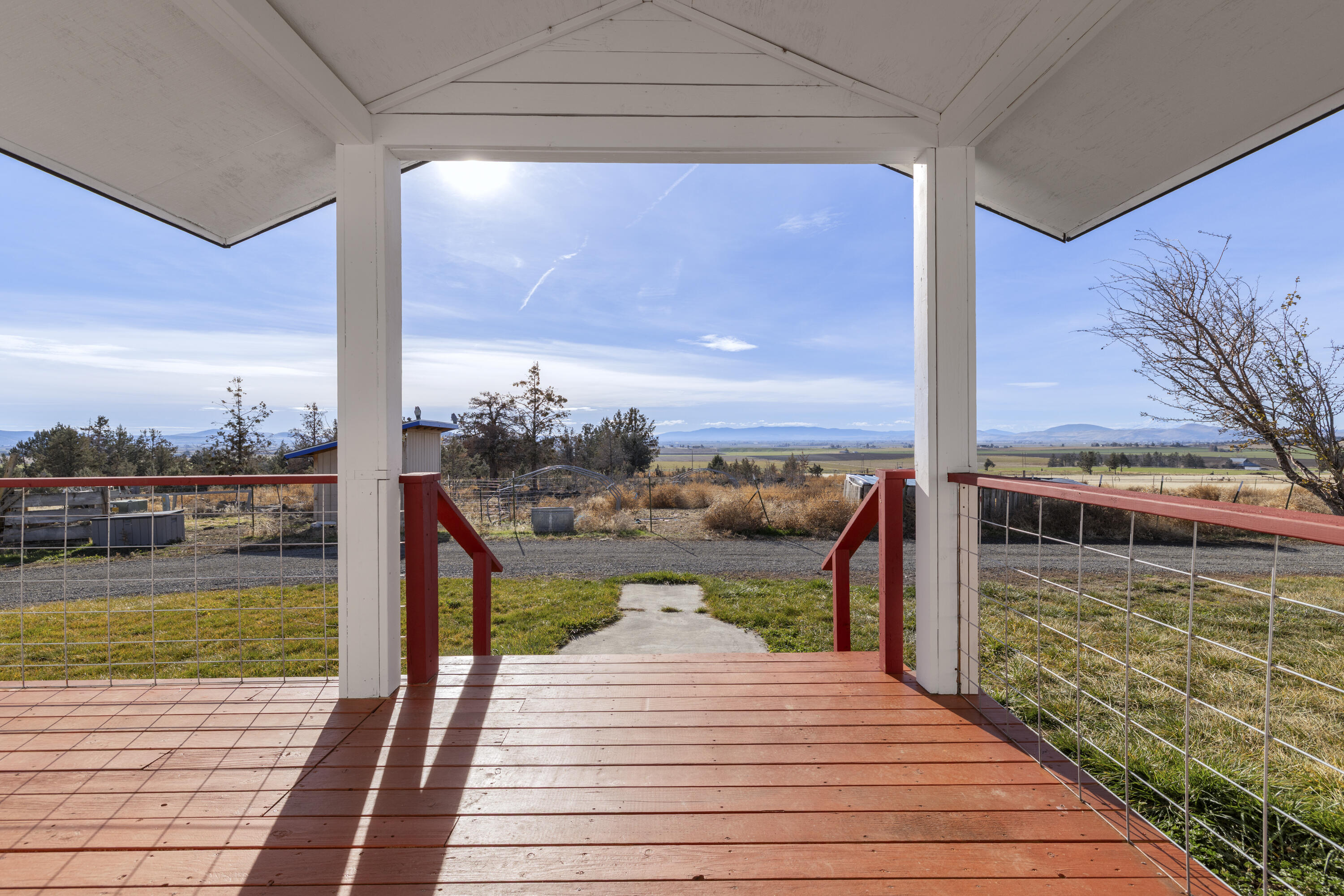 17465 Harpold Road Malin, OR 97632 - Photo 10 of 122 Deck