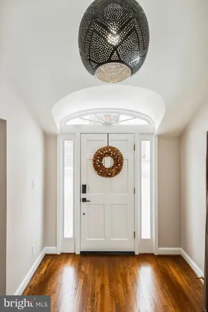 $6,200 | 111 South Oak Street, Falls Church, VA 22046
