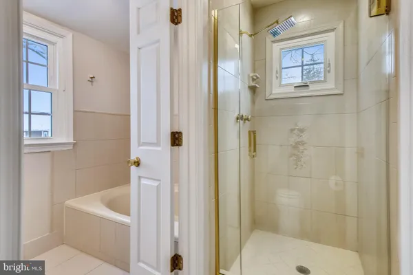 $6,200 | 111 South Oak Street, Falls Church, VA 22046