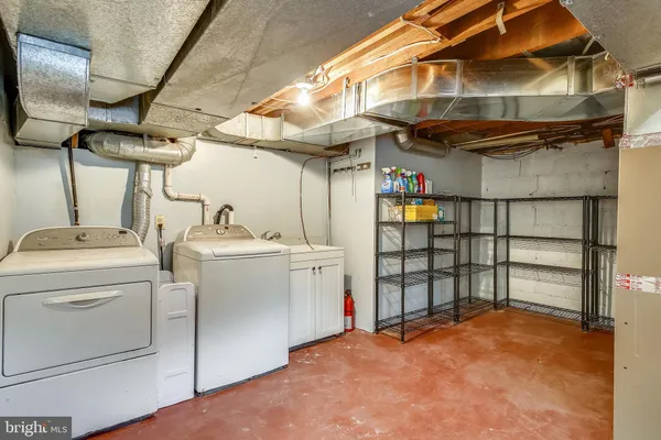 $6,200 | 111 South Oak Street, Falls Church, VA 22046