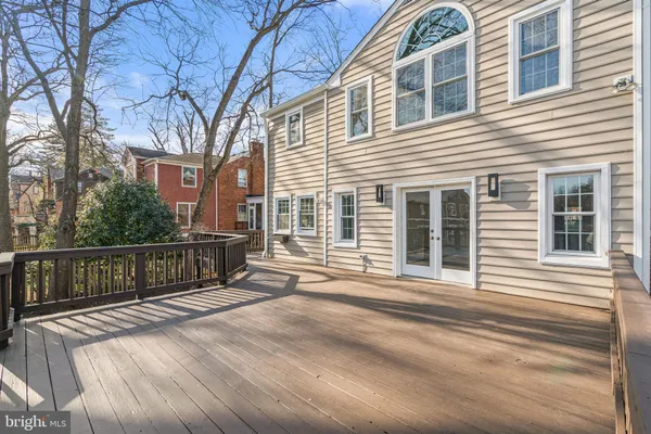 $6,200 | 111 South Oak Street, Falls Church, VA 22046