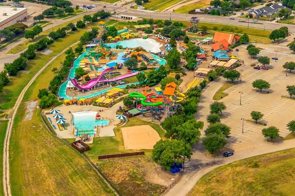 $2,900 | 5429 Waterwood Court, The Colony, TX 75056