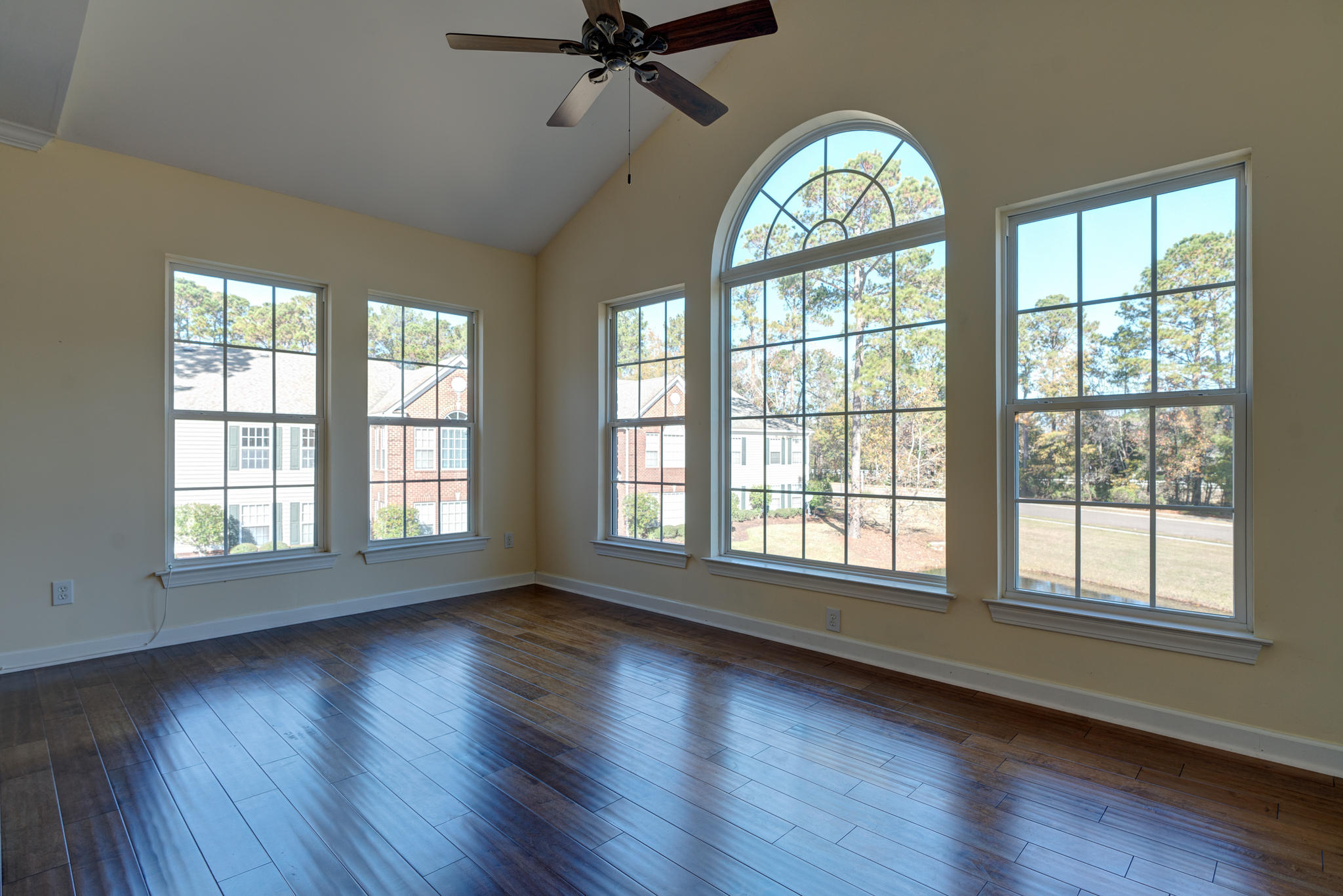 1727 Wyngate Circle Mount Pleasant, SC 29466 - Photo 5 of 23 1727 Wingate Cir (7 of 23)