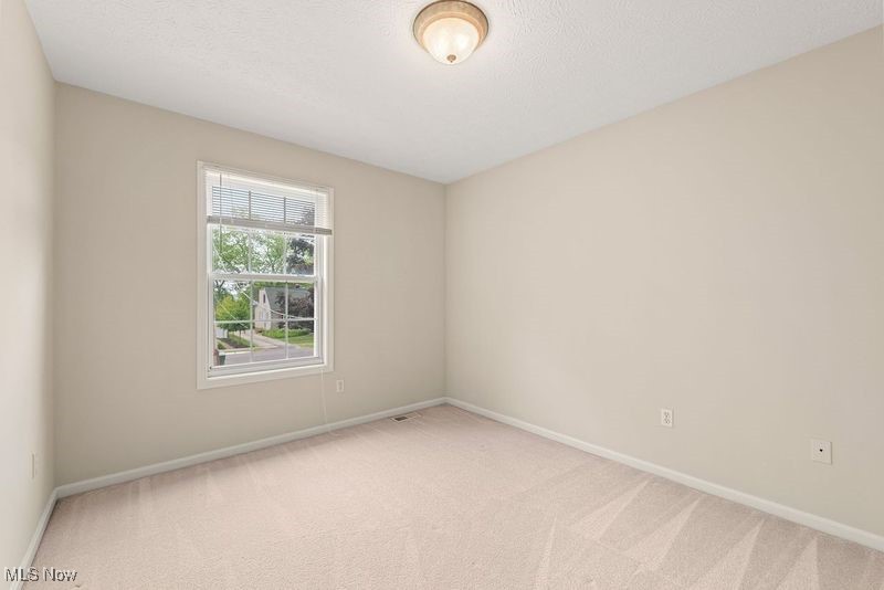 25901 Kennedy Ridge Road North Olmsted, OH 44070 - Photo 26 of 45 Gallery Image 26