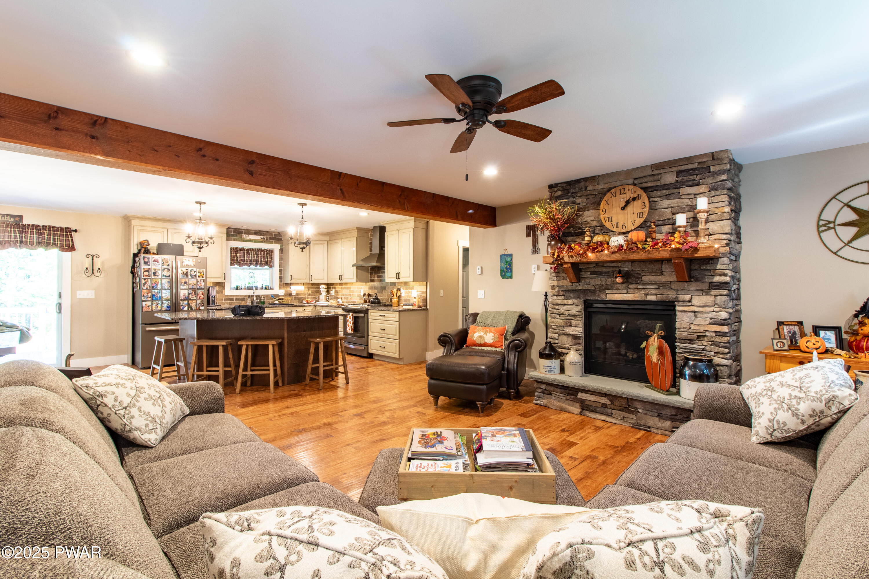 114 Whispering Oaks Road Greeley, PA 18425 - Photo 12 of 56 IMG_1848-HDR