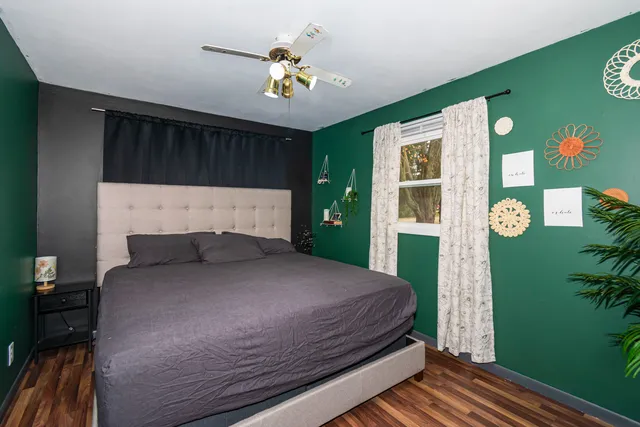 $199,900 | 418 Standish Drive, Bloomington, IL 61704