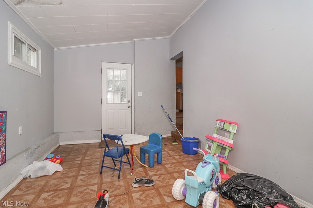 4326 Redding Road Cleveland, OH 44109 - Photo 30 of 33