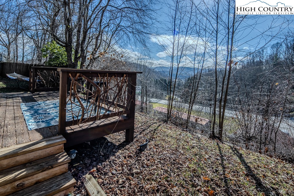 990 Old Bristol Road Boone, NC 28607 - Photo 1 of 38 Gallery Image 1