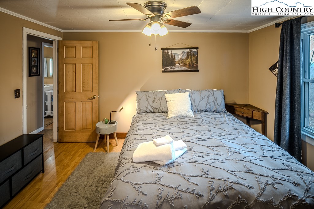 990 Old Bristol Road Boone, NC 28607 - Photo 23 of 38 Gallery Image 23