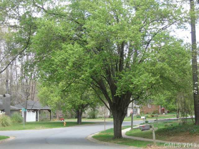 6713 Old Post Road Charlotte, NC 28212 - Photo 2 of 11 Gallery Image 2