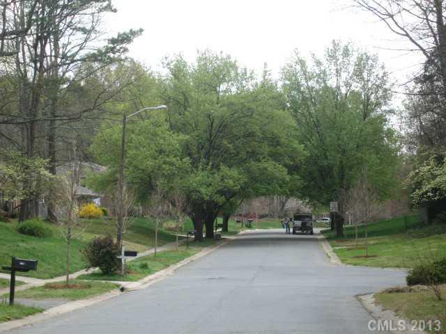 6713 Old Post Road Charlotte, NC 28212 - Photo 3 of 11 Gallery Image 3