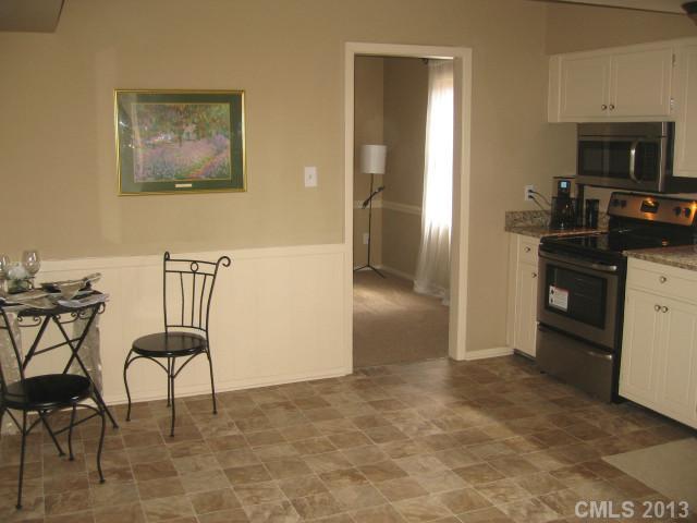 6713 Old Post Road Charlotte, NC 28212 - Photo 5 of 11 Gallery Image 5