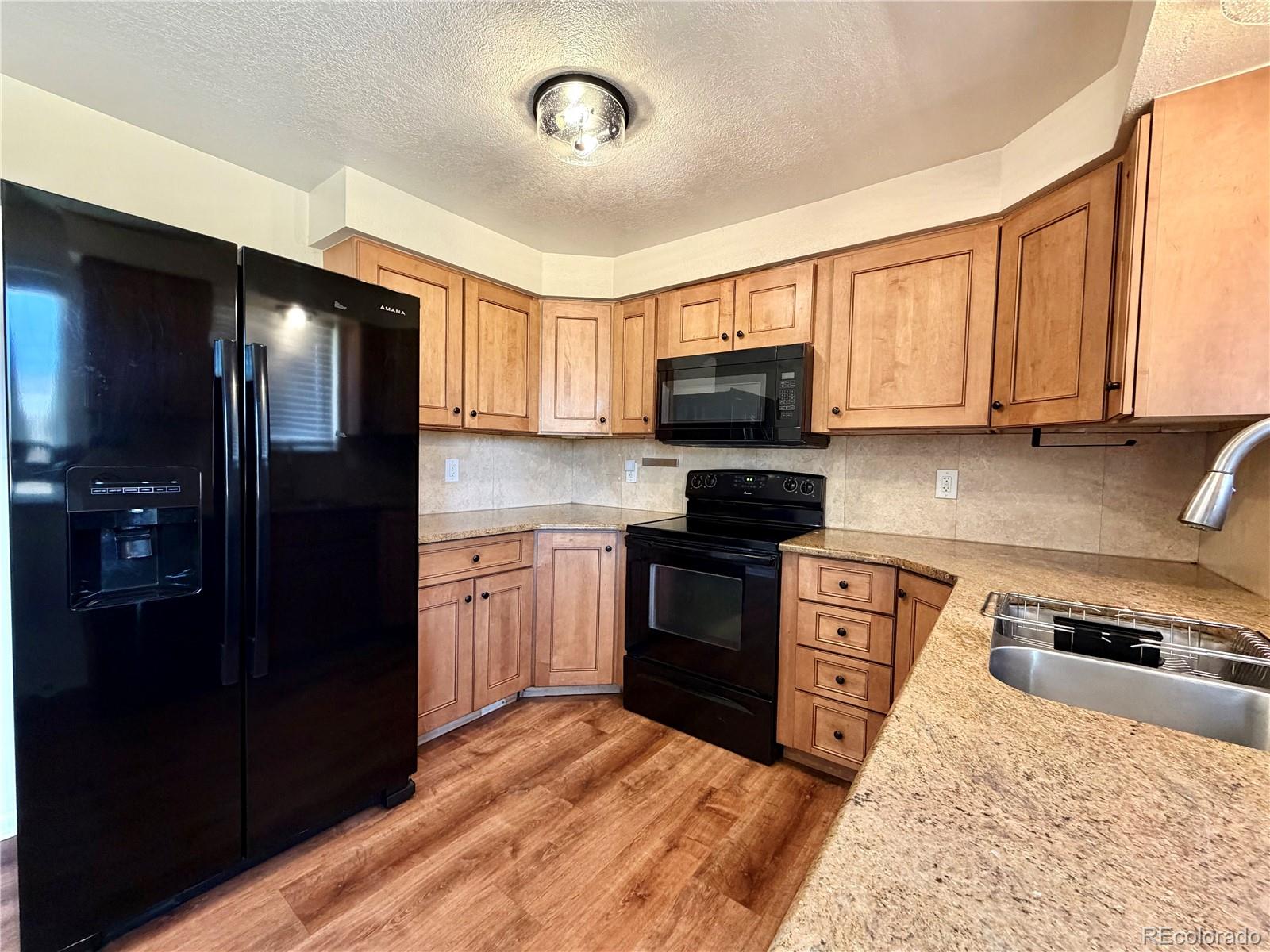 4683 Holland Street Wheat Ridge, CO 80033 - Photo 3 of 19