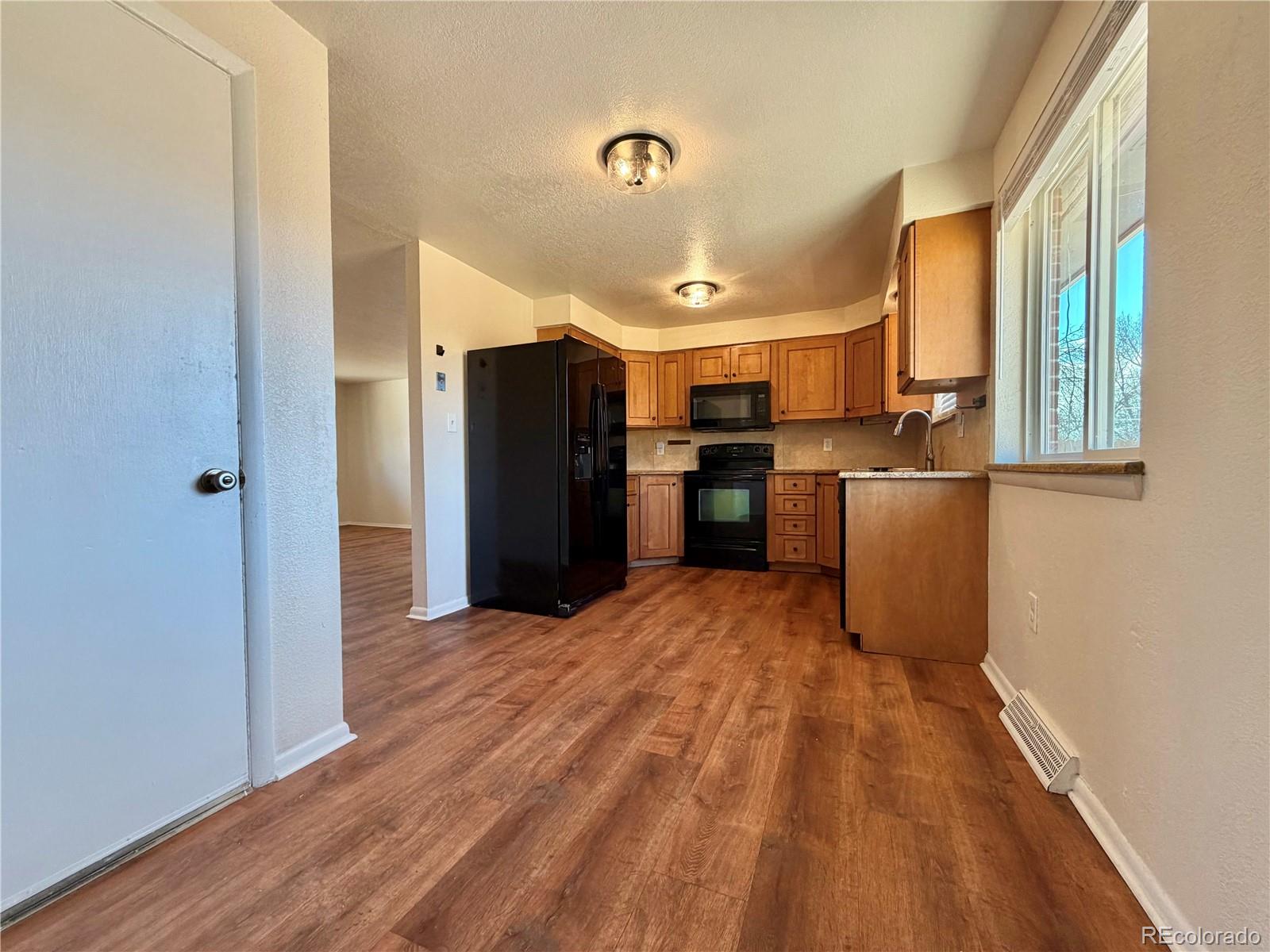 4683 Holland Street Wheat Ridge, CO 80033 - Photo 5 of 19