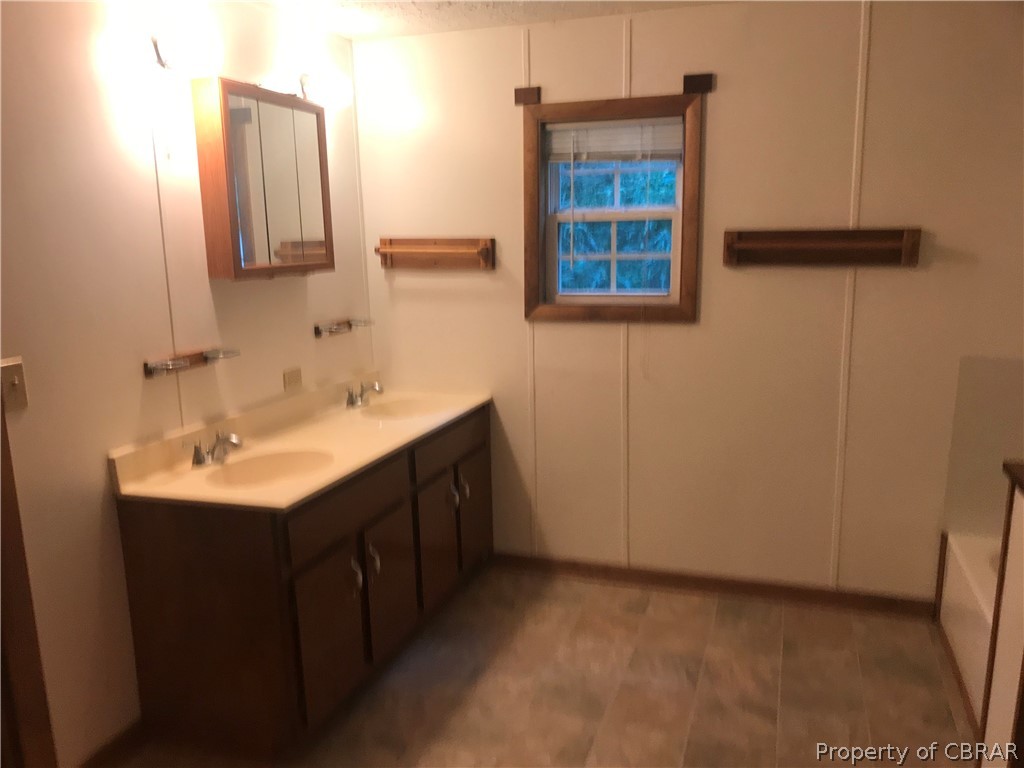 3406 East River Road Cardinal, VA 23025 - Photo 14 of 20