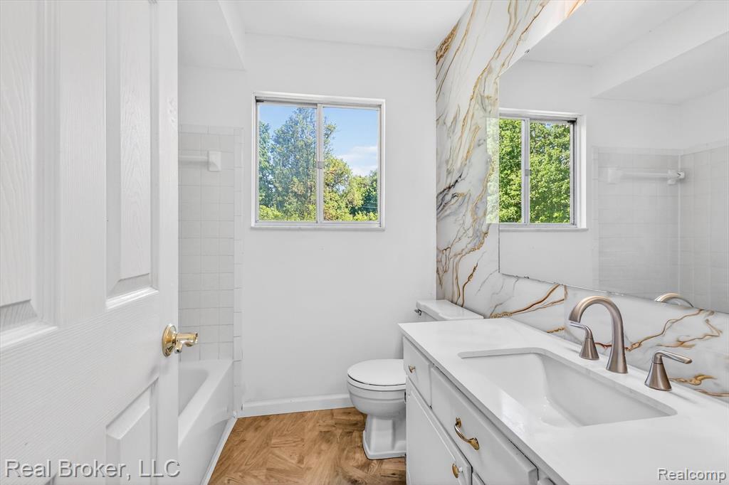 48050 Hull Road Belleville, MI 48111 - Photo 33 of 39