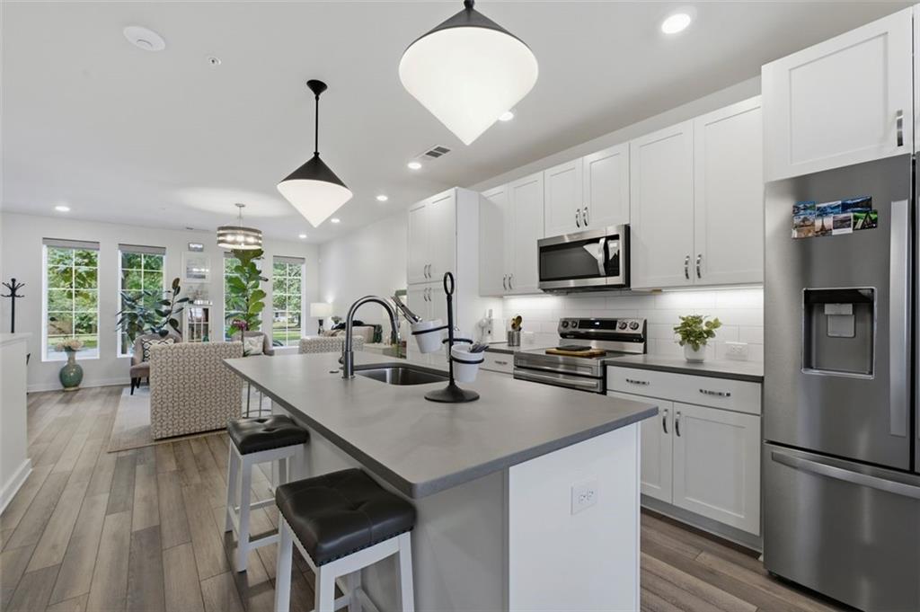 165 Devore Road Alpharetta, GA 30009 - Photo 10 of 36