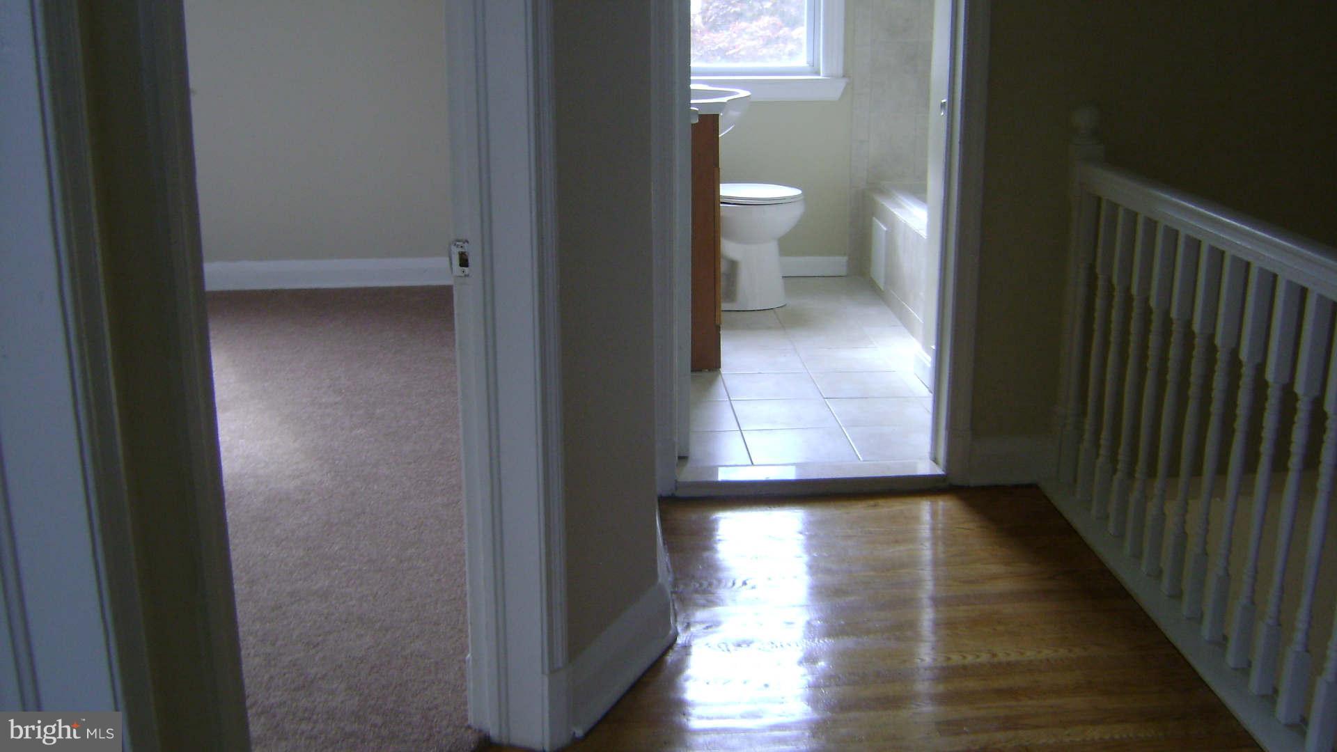 1634 Northwick Road Baltimore, MD 21218 - Photo 13 of 29 Hallway