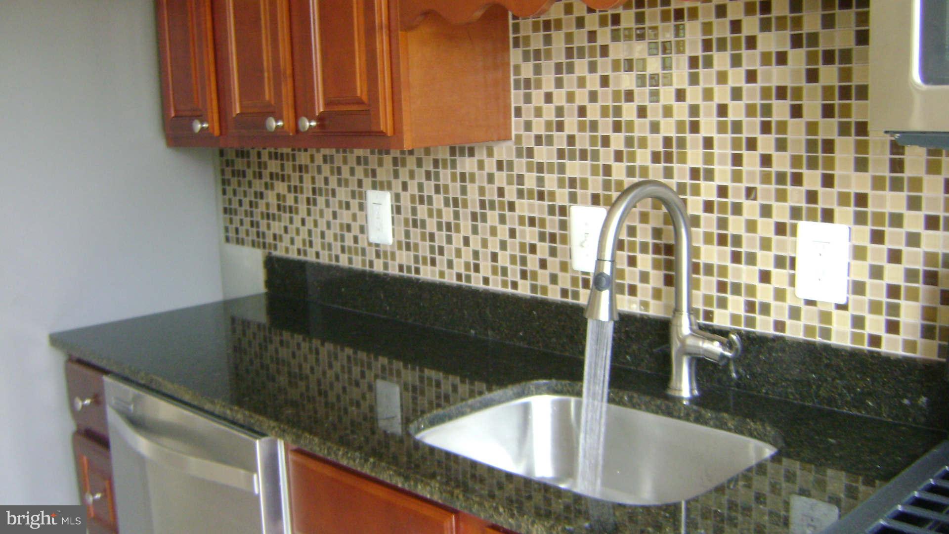 1634 Northwick Road Baltimore, MD 21218 - Photo 9 of 29 Kitchen