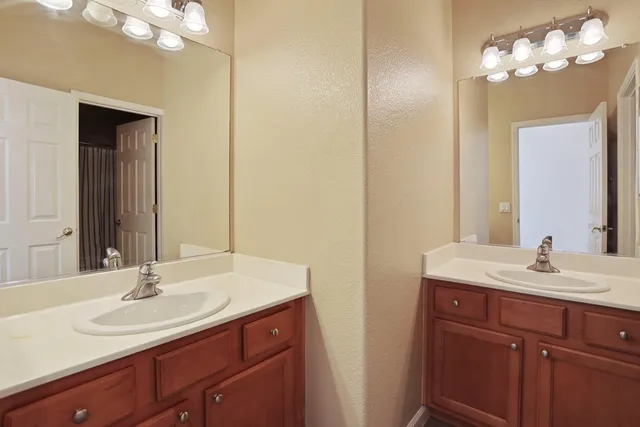 $950,000 | 4322 Riverbank Court, Stockton, CA 95219