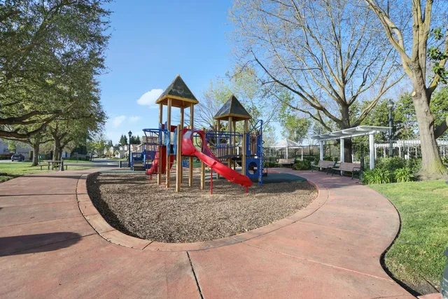 $950,000 | 4322 Riverbank Court, Stockton, CA 95219