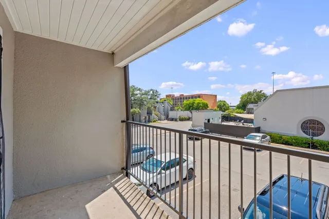 $999 | 935 La Posada Drive, Unit 254, Austin, TX 78752