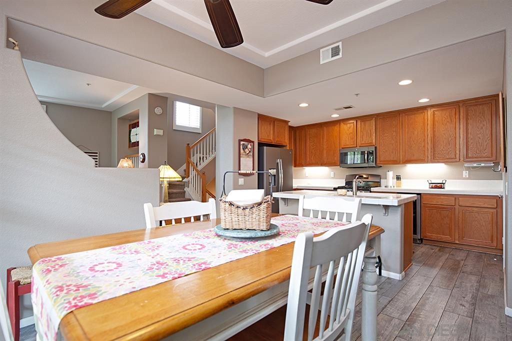 2196 Historic Decatur Road, Unit 51 San Diego, CA 92106 - Photo 11 of 25