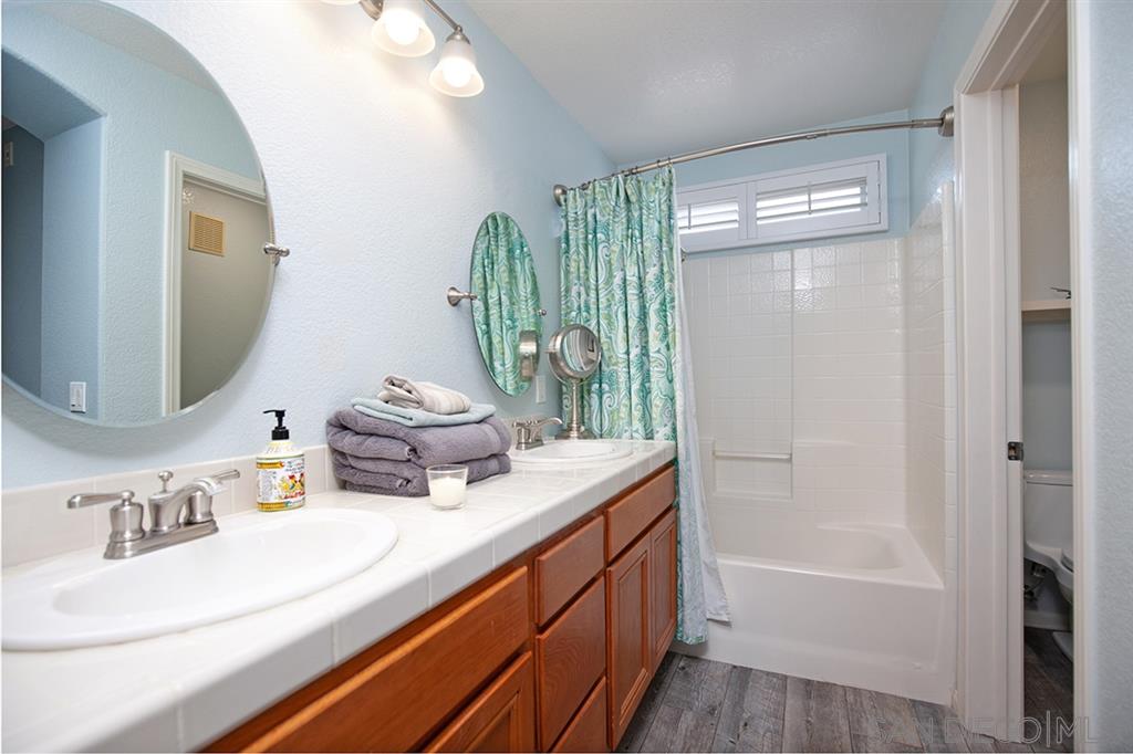 2196 Historic Decatur Road, Unit 51 San Diego, CA 92106 - Photo 17 of 25