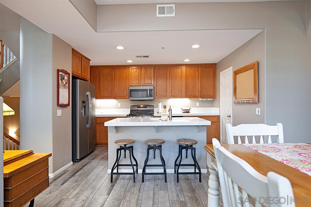2196 Historic Decatur Road, Unit 51 San Diego, CA 92106 - Photo 8 of 25