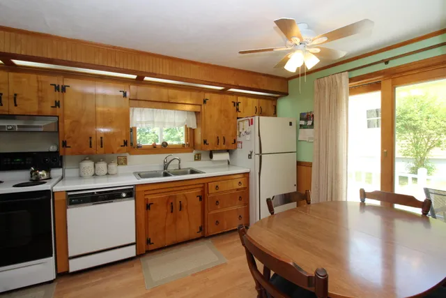 $335,000 | 28 Charles Street, Belfast, ME 04915