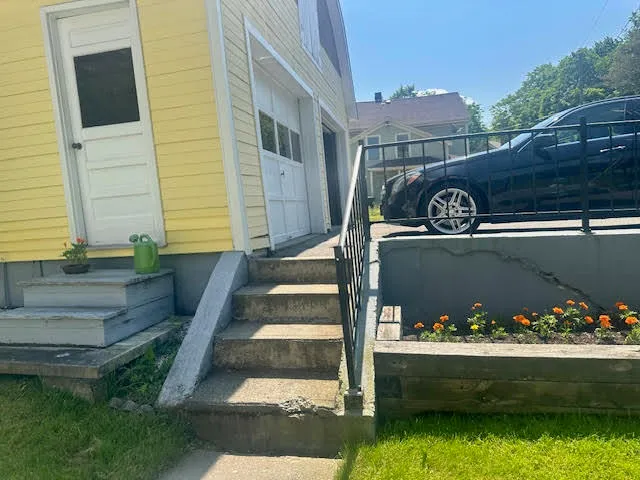 $335,000 | 28 Charles Street, Belfast, ME 04915