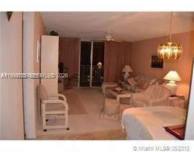 $1,900 | 18011 Biscayne Boulevard, Unit 1003, Aventura, FL 33160