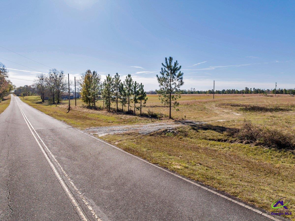 245 Pace Road Cochran, GA 31014 - Photo 2 of 18