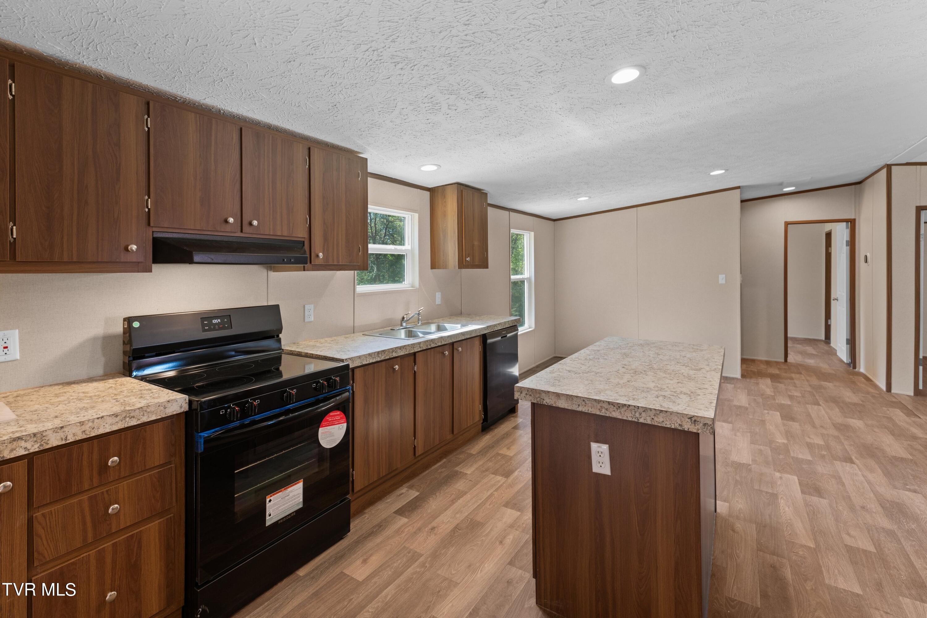 112 Knight Road Rogersville, TN 37857 - Photo 12 of 18 DL5A6104.jpg-SMALL