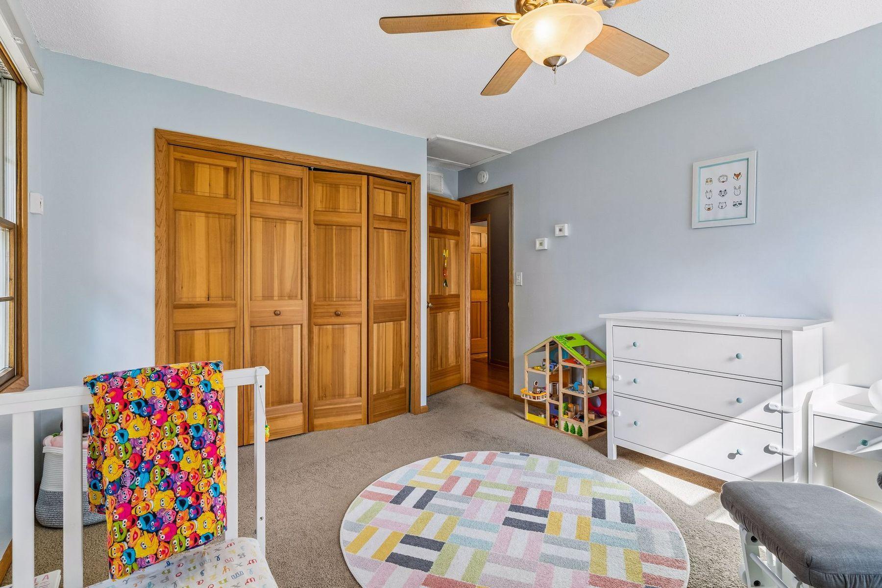 14240 Green View Court Eden Prairie, MN 55346 - Photo 22 of 35