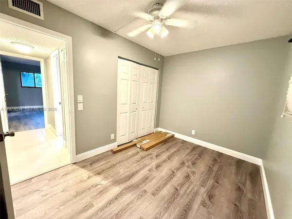 $1,900 | 5220 Las Verdes Circle, Unit 114, Delray Beach, FL 33484