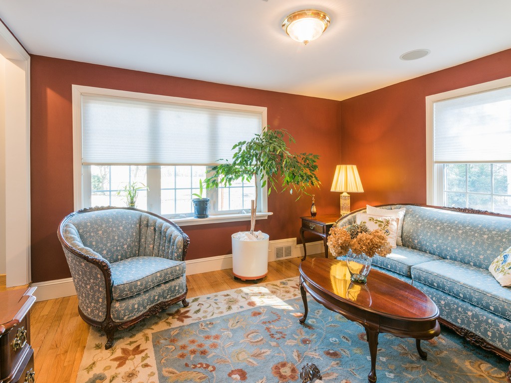 35 Kilburn Road Newton, MA 02465 - Photo 11 of 24 Gallery Image 11