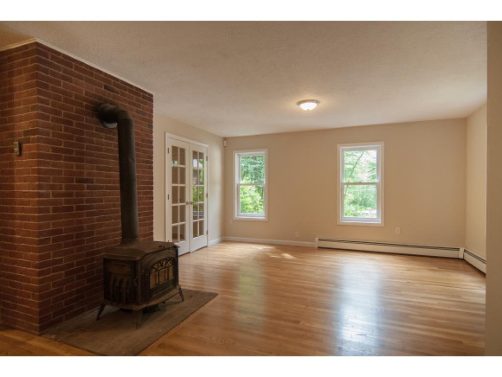 873 Rollins Road Hopkinton, NH 03229 - Photo 13 of 34