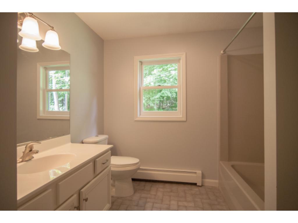 873 Rollins Road Hopkinton, NH 03229 - Photo 21 of 34